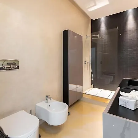 Апартаменты Vatican Luxury Design 3 Bedrooms Penthouse