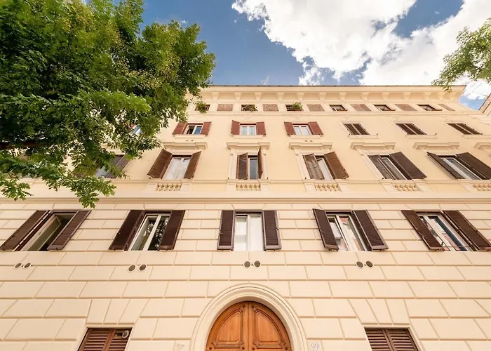 Vatican Luxury Design 3 Bedrooms Penthouse 아파트 *